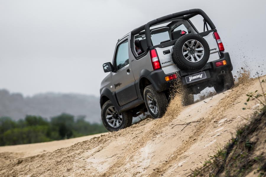  Suzuki Jimny 4ALL Canvas Concept 2016 года  (фото 26 из 30)